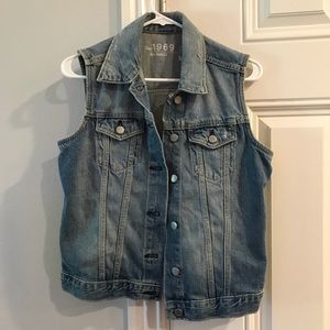 Denim vest NEVER WORN